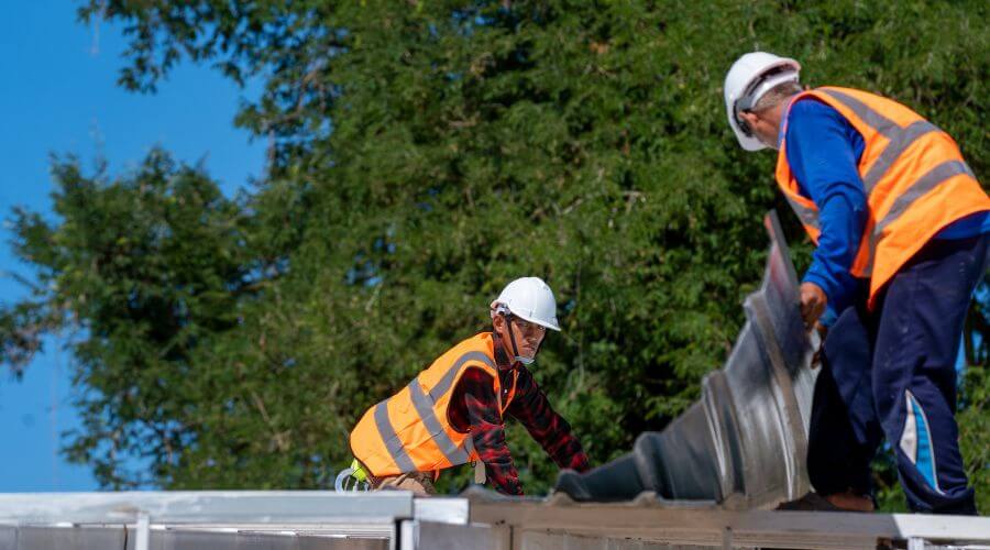 Professional Flat Roofing Installation in Linn, MO